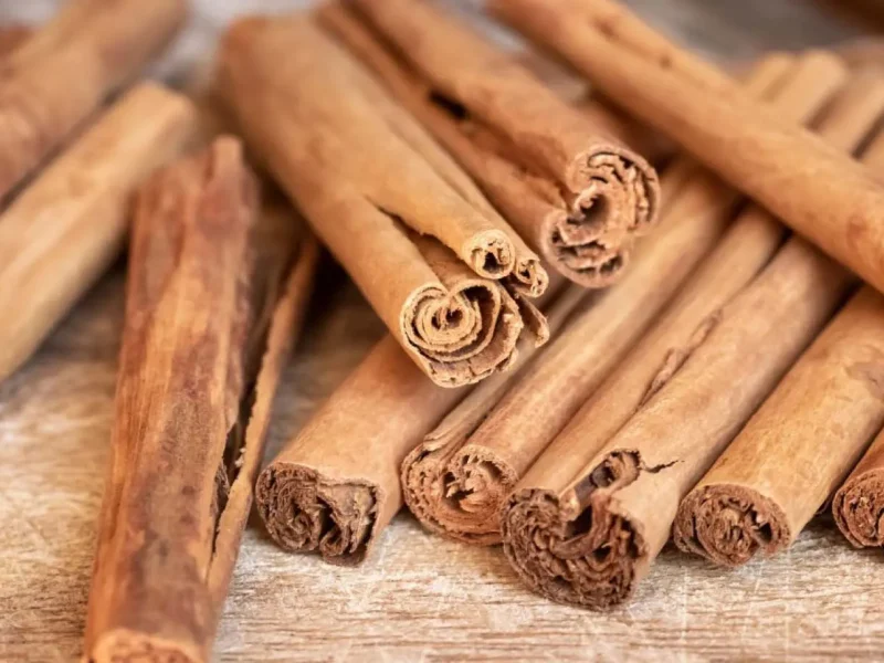 Ceylon-Cinnamon-sticks002